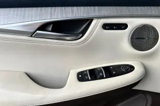 INFINITI QX50 2019 AWD Essential 4dr Crossover