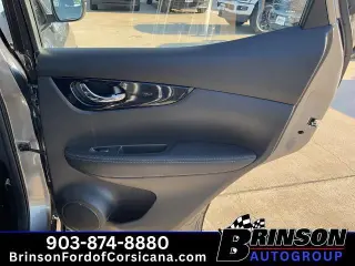 Nissan Rogue Sport 2021 SV 4dr Crossover