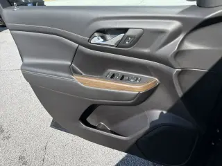 GMC Acadia 2023 SLE 4 SUV