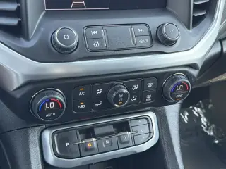 GMC Acadia 2023 SLE 4 SUV