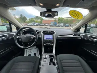 Ford Fusion 2020 SE 4dr Sedán