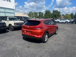 Hyundai TUCSON 2016 SE 4 SUV