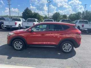 Hyundai TUCSON 2016 SE 4 SUV