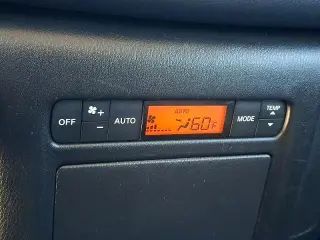 Nissan Armada 2017 4x2 SV 4dr SUV