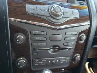 Nissan Armada 2017 4x2 SV 4dr SUV