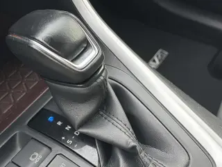 Toyota RAV4 2020 Limited 4dr SUV