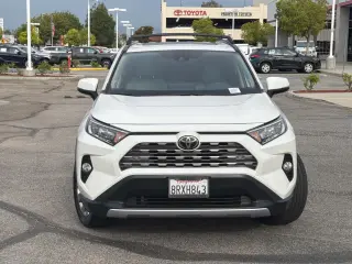 Toyota RAV4 2020 Limited 4dr SUV