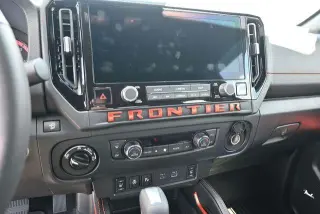 Nissan Frontier 2026 4x4 PRO-4X 4dr Crew Cab 5 ft. SB