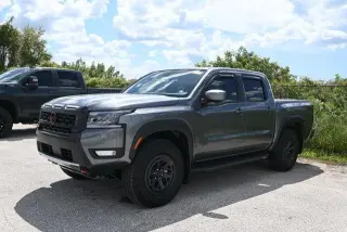 Nissan Frontier 2026 4x4 PRO-4X 4dr Crew Cab 5 ft. SB