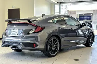 Honda Civic 2019 Si 2dr Coupé con neumáticos de verano