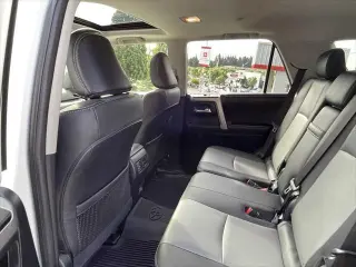 Toyota 4Runner 2024 4x4 SR5 Premium 4dr SUV