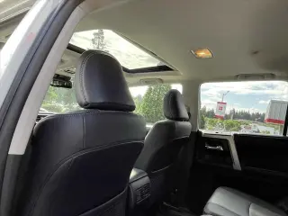 Toyota 4Runner 2024 4x4 SR5 Premium 4dr SUV