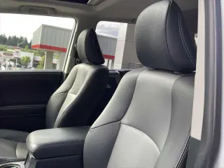 Toyota 4Runner 2024 4x4 SR5 Premium 4dr SUV