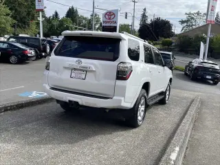Toyota 4Runner 2024 4x4 SR5 Premium 4dr SUV