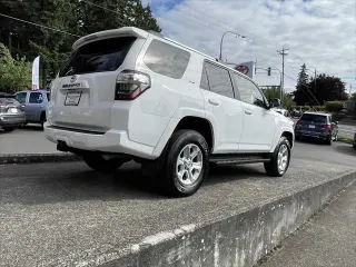 Toyota 4Runner 2024 4x4 SR5 Premium 4dr SUV