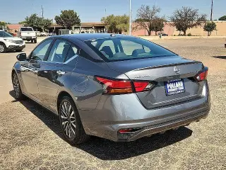 Nissan Altima 2025 2.5 SV 4dr Sedán