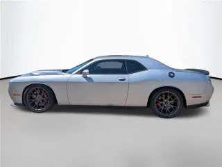 Dodge Challenger 2017 SRT Hellcat 2dr Coupé