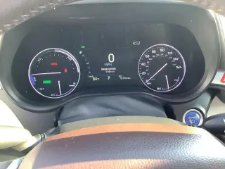 Toyota Sienna 2022 AWD Platino 7 Pasajeros 4 puertas Minivan
