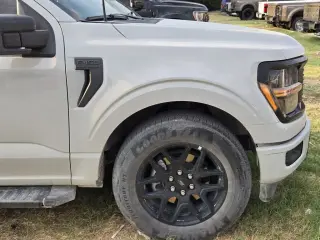 Ford F-150 2024 4x2 STX 4dr SuperCrew 5.5 ft. SB