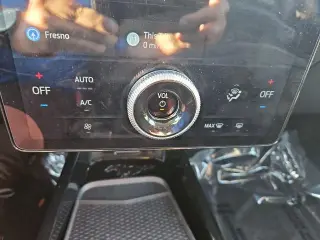 Ford Mustang Mach-E 2025 Select 4dr SUV