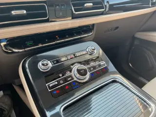Lincoln Nautilus 2023 AWD Reserve SUV de 4 puertas