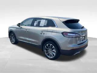 Lincoln Nautilus 2023 AWD Reserve SUV de 4 puertas