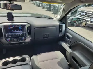 Chevrolet Silverado 1500 2015 4x4 LT Cabina Doble 4p Caja Corta de 6.5 pies