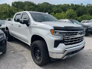 Chevrolet Silverado 1500 2024 4x4 LTZ Cabina Crew Cab de 4 puestas y caja corta de 5.8 pies