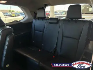 Toyota Grand Highlander 2024 Limited SUV de 4 puertas