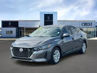 Nissan Sentra S Sedán de 4 puertas 2025