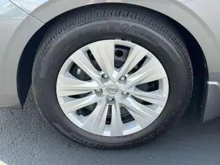 Nissan Sentra S Sedán de 4 puertas 2025