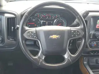 Chevrolet Silverado 2500HD 2015 4x4 LTZ 4dr Crew Cab SB