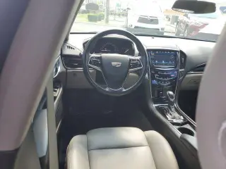 Sedán de 4 puertas Cadillac ATS 2.0T 2017