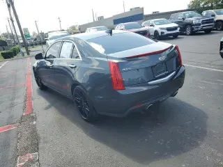 Sedán de 4 puertas Cadillac ATS 2.0T 2017