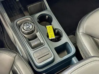 Ford Maverick 2025 AWD Lariat 4 puertas SuperCrew caja corta de 4.5 pies