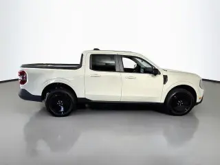 Ford Maverick 2025 AWD Lariat 4 puertas SuperCrew caja corta de 4.5 pies