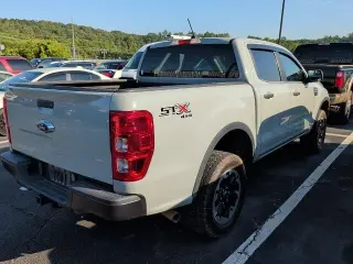 Ford Ranger 2021 4x4 XL 4 puertas SuperCrew caja corta de 5.1 pies