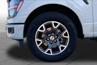 Ford F-150 2024 4x2 STX 4 puertas SuperCrew caja corta de 5.5 pies