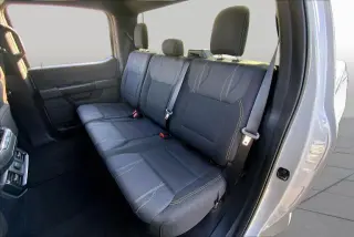 Ford F-150 2024 4x2 STX 4 puertas SuperCrew caja corta de 5.5 pies