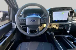 Ford F-150 2024 4x2 STX 4 puertas SuperCrew caja corta de 5.5 pies