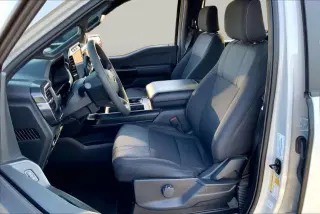Ford F-150 2024 4x2 STX 4 puertas SuperCrew caja corta de 5.5 pies