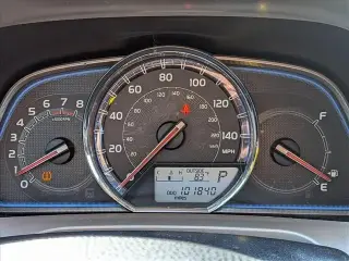 Toyota RAV4 2015 Limited SUV de 4 puertas