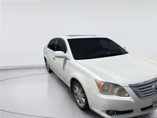 Toyota Avalon 2010 XL sedán de 4 puertas