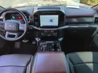 Ford F-150 2021 4x4 Lariat 4dr SuperCrew con 5.5 pies de largo SB
