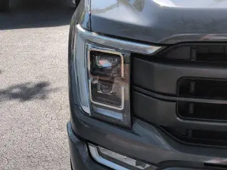 Ford F-150 2021 4x4 Lariat 4dr SuperCrew con 5.5 pies de largo SB