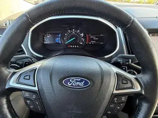 Ford Edge 2018 AWD Titanium 4dr Crossover