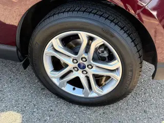 Ford Edge 2018 AWD Titanium 4dr Crossover