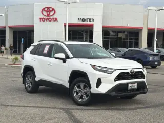 Toyota RAV4 2024 XLE 4dr SUV