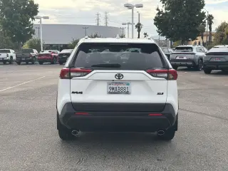 Toyota RAV4 2024 XLE 4dr SUV