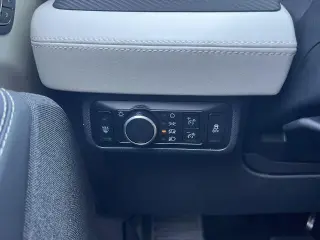 Ford Mustang Mach-E 2025 Premium 4dr SUV
